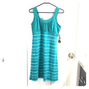 Alpine Design Summer sleeveless dress.